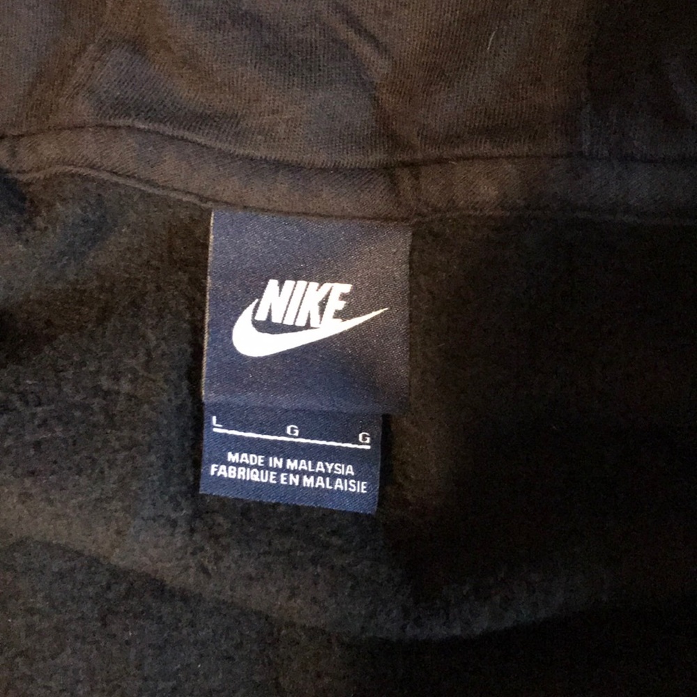 Kids Large Black Nike Sweatshirt - Picture 3 of 3